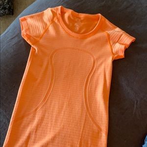 Lululemon orange shirt
